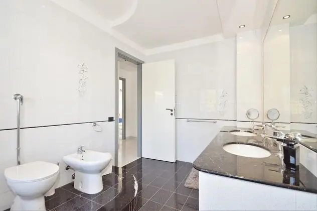 Villa, Sigara İçilebilir