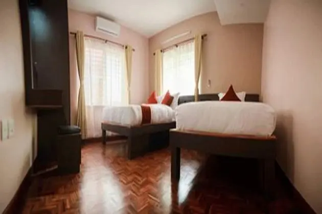 Deluxe Apart Daire, 2 Yatak Odası, Mutfak, Bahçeli