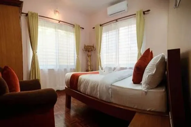 Deluxe Apart Daire, 2 Yatak Odası, Mutfak, Bahçeli