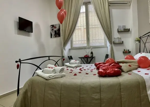 Classic Tek Büyük Yataklı Oda