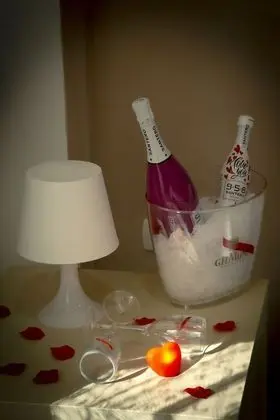 Classic Tek Büyük Yataklı Oda