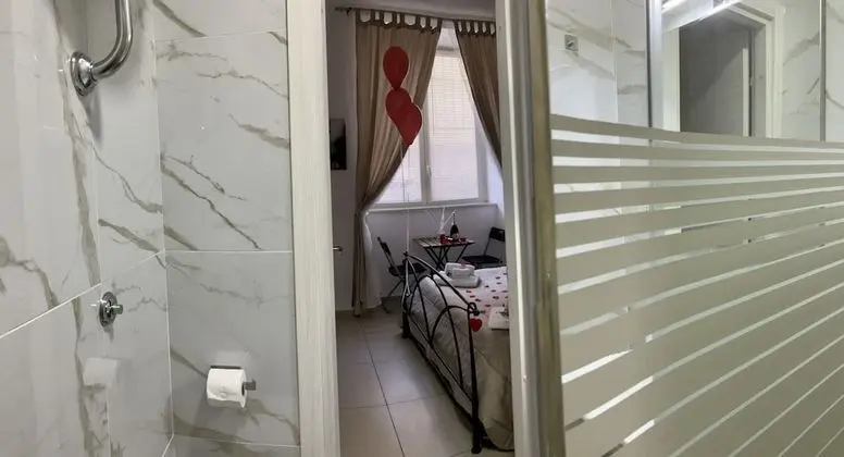 Classic Tek Büyük Yataklı Oda