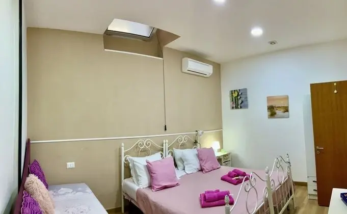 Family Üç Kişilik Oda