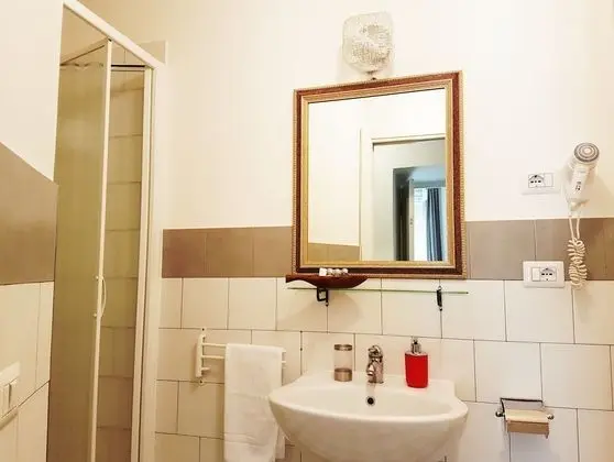 Comfort Üç Kişilik Oda, Şehir Manzaralı