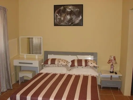 Sweet Dreams Studio No 10