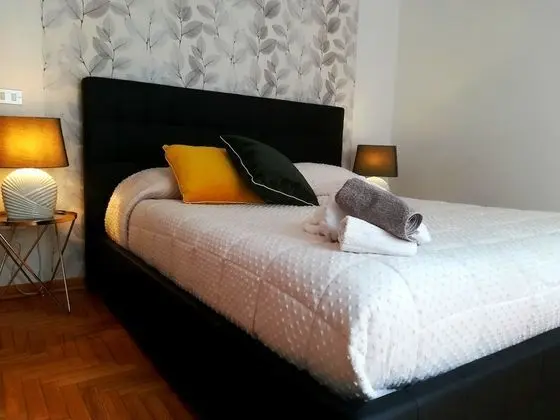 Tek Büyük Yataklı Oda, 1 Büyük (Queen) Boy Yatak, Sigara İçilmez