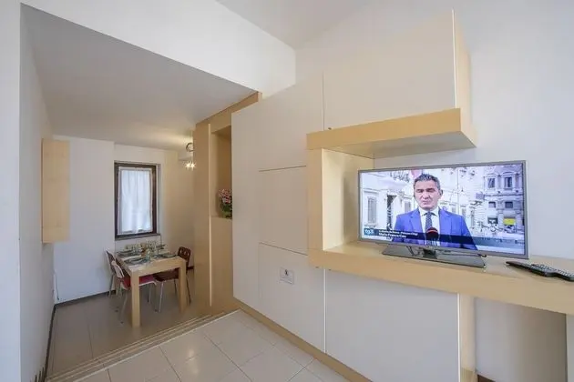 Standard Apart Daire, 1 En Büyük (King) Boy Yatak ve Çekyat (Sweet Escape Stresa Center)