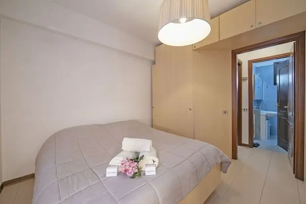 Standard Apart Daire, 1 En Büyük (King) Boy Yatak ve Çekyat (Sweet Escape Stresa Center)