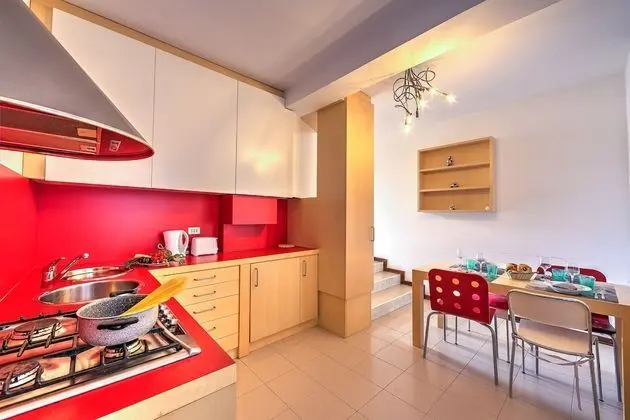 Standard Apart Daire, 1 En Büyük (King) Boy Yatak ve Çekyat (Sweet Escape Stresa Center)