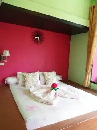 Deluxe Double Bed Garden View