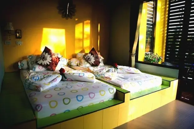 Deluxe Twin Bed Garden View