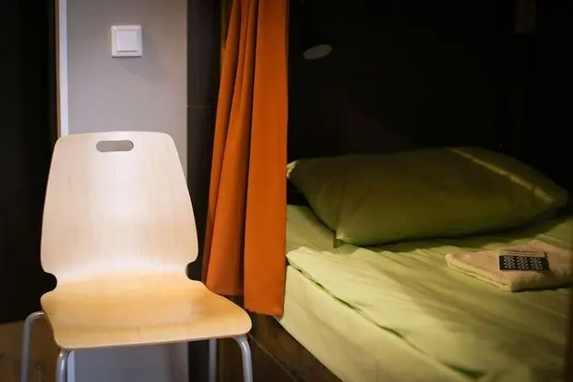 Ortak Ranzalı Oda, Karma Ranzalı Oda (Bed in 10-Bed Room (1))