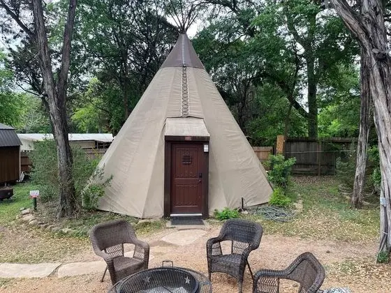 Kulübe (Sweet Grass #1- Tipis on the Guadalup)