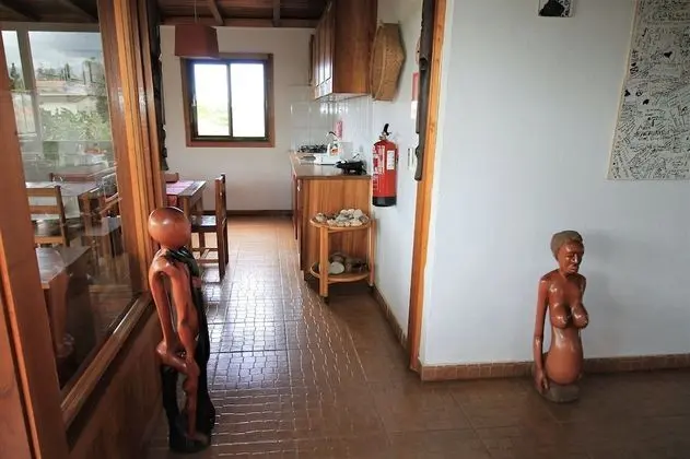 İki Ayrı Yataklı Oda, Ortak Banyo