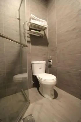 Standard Dört Kişilik Oda