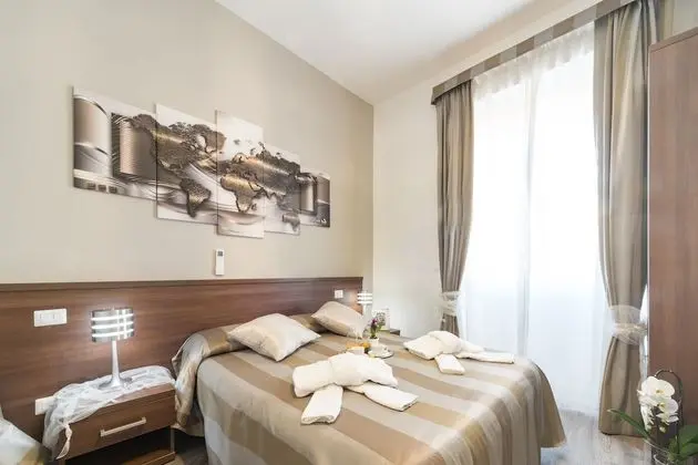 Standard Üç Kişilik Oda, Banyolu/Duşlu