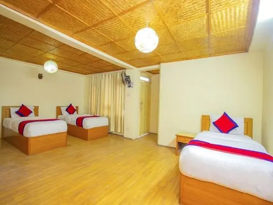 Deluxe Üç Kişilik Oda