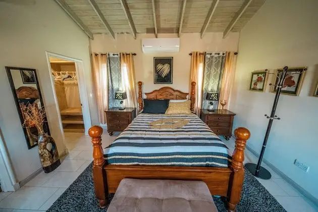 Villa, 3 Yatak Odası, Sıcak Su Havuzu