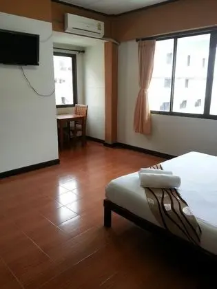 Standard Tek Büyük veya İki Ayrı Yataklı Oda