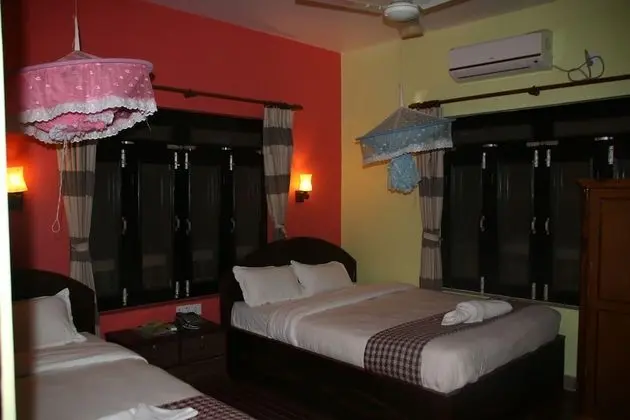 Deluxe Tek Büyük Yataklı Oda, Teras, Tepe Manzaralı