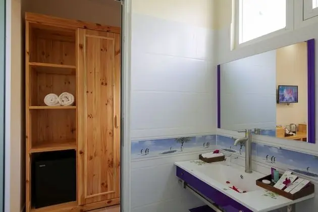 Deluxe İki Ayrı Yataklı Oda, 2 Tek Kişilik Yatak, Havuz Manzaralı