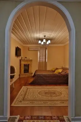 Family Tek Büyük veya İki Ayrı Yataklı Oda