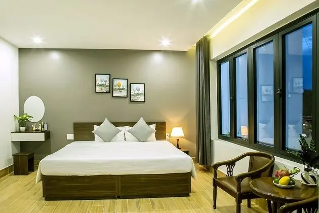 Deluxe Tek Büyük Yataklı Oda