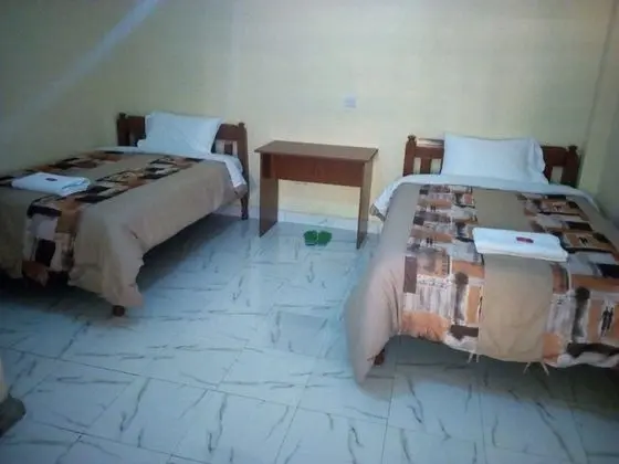 Tek Büyük veya İki Ayrı Yataklı Oda