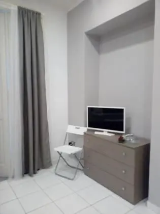 Üç Kişilik Oda