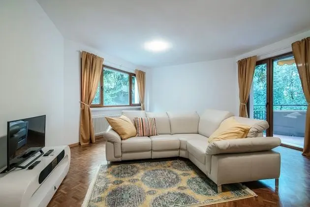 Deluxe Apart Daire