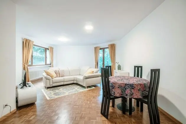 Deluxe Apart Daire