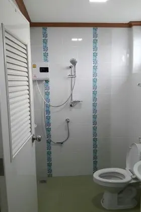 Deluxe Double Room with Private Bathroom