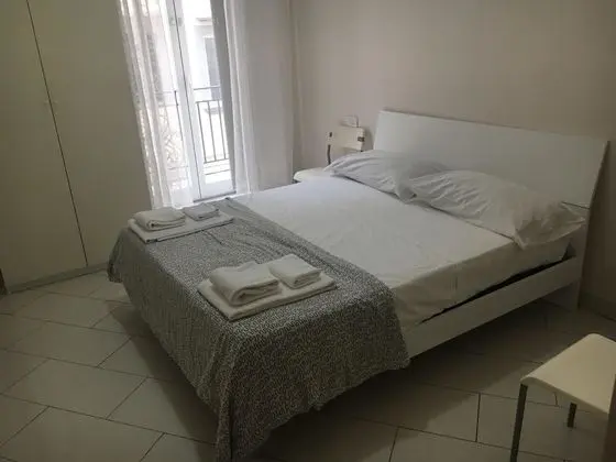 Business Tek Büyük Yataklı Oda