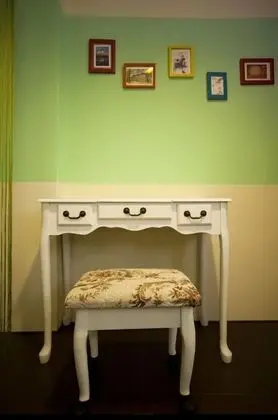 Üç Kişilik Oda, Veranda (Green Light Rainbow)
