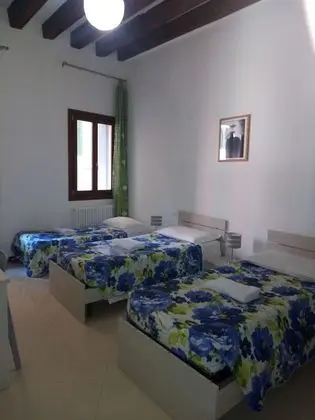 Classic Üç Kişilik Oda