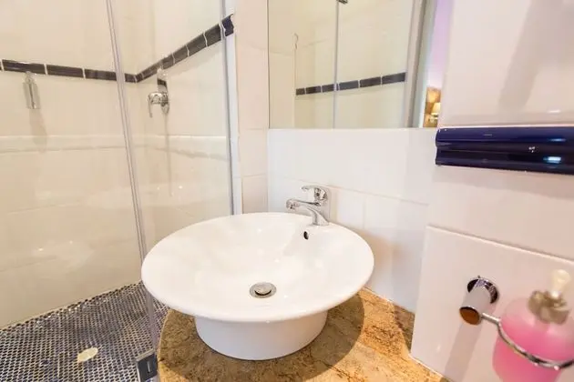 Deluxe Apart Daire, 2 Yatak Odası, Mutfak, Zemin Kat