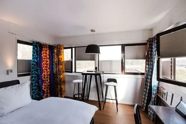 Apart Daire, 1 Çift Kişilik Yatak, Kanal Manzaralı