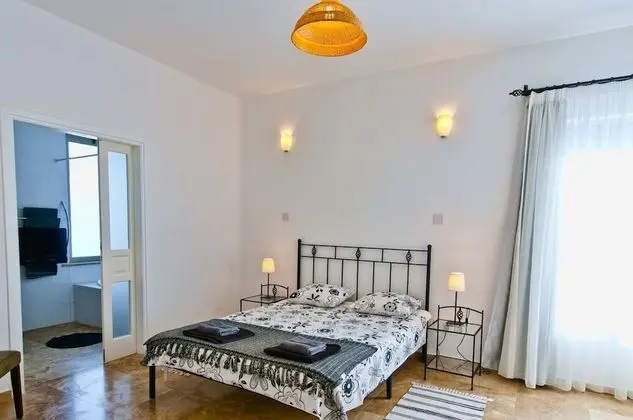 Villa, Havuz Manzaralı