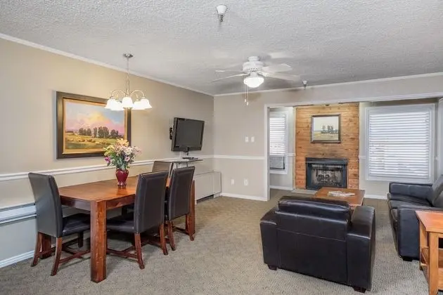 Süit, 1 Yatak Odası, 2 Banyolu