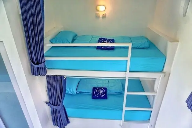 Standard Ortak Ranzalı Oda, Sadece kadınlar için