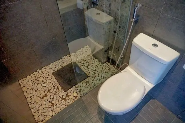 Standard Ortak Ranzalı Oda, Sadece kadınlar için