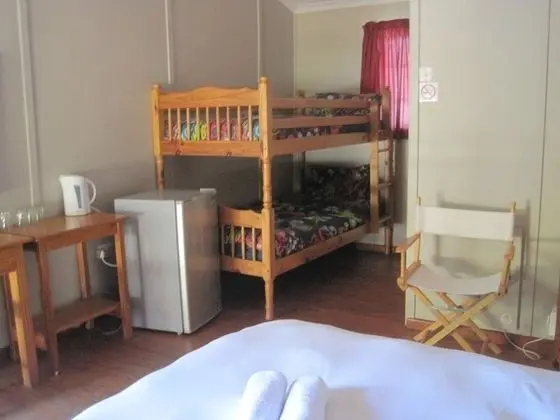 Family Tek Büyük Yataklı Oda