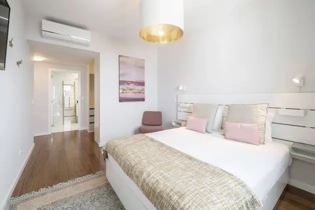 Basic Apart Daire, Birden Çok Yatak, Deniz Manzaralı