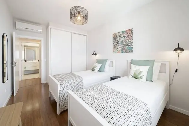 Basic Apart Daire, Birden Çok Yatak, Deniz Manzaralı