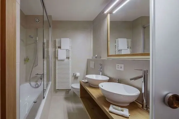 Superior Tek Büyük Yataklı Oda, 2 Tek Kişilik Yatak