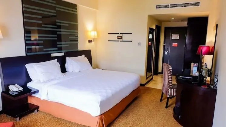 Deluxe Villa, 1 Büyük (Queen) Boy Yatak, Bahçe Manzaralı
