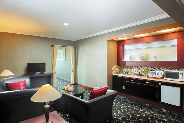 Presidential Oda, Sigara İçilmez, Şehir Manzaralı