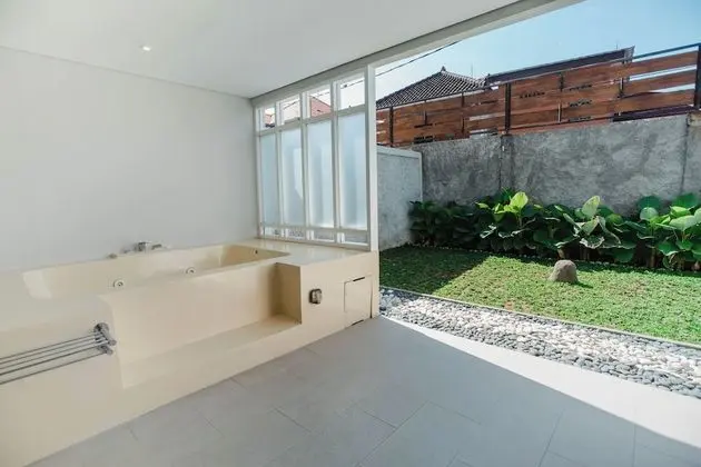 Jacuzzi Grand Deluxe King