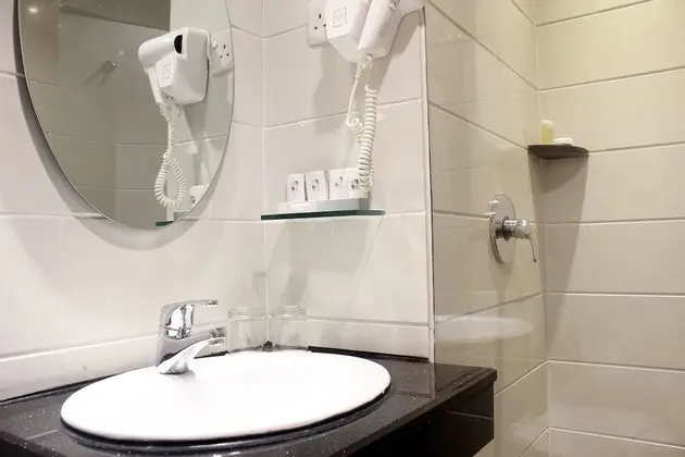 Superior Tek Büyük Yataklı Oda