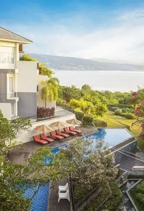 Deluxe Twin Sea View